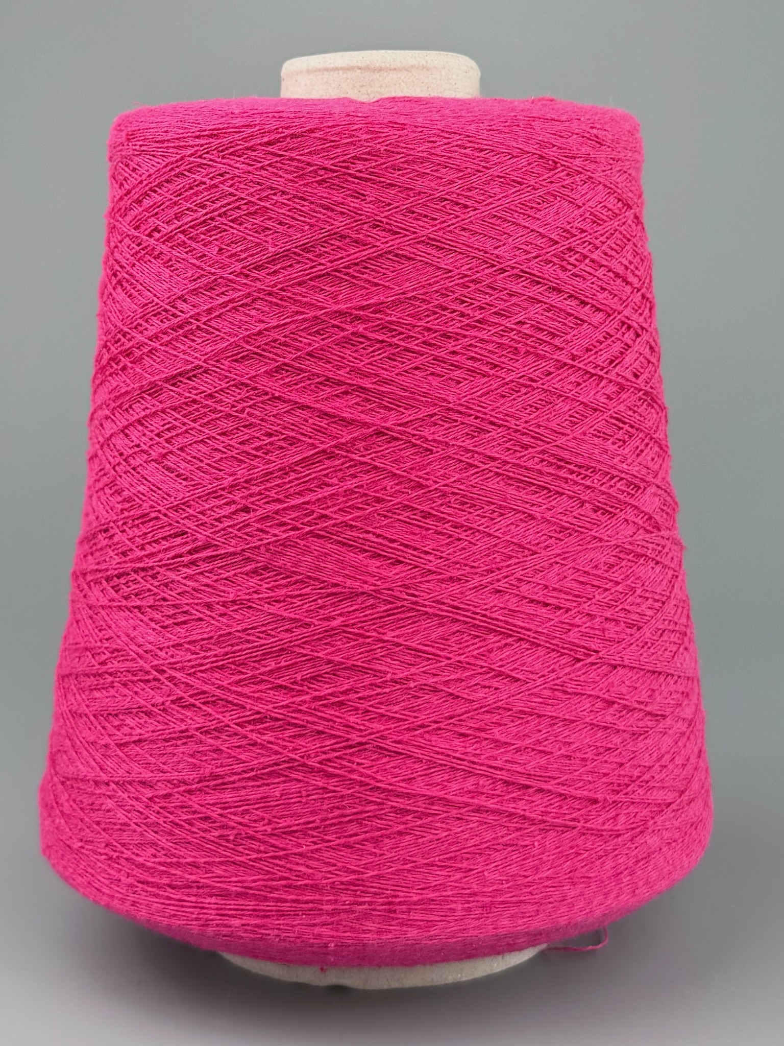 Toscano S.r.L. Art. Seta 854 Nm 2/30 – Garn aus Seide, Baumwolle, Viskose und Leinen col. Fuchsia 1945 foto 2